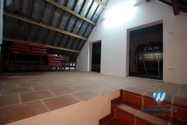 03 bedrooms house for rent in Xuan Dieu Street, Tay Ho, Hanoi